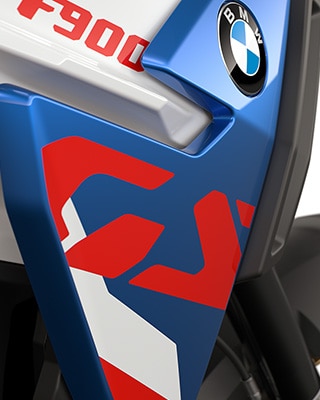 El característico logotipo GS en la F 900 GS de BMW Motorrad