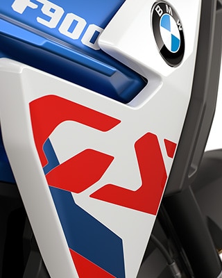 El característico logotipo GS en la F 900 GS de BMW Motorrad