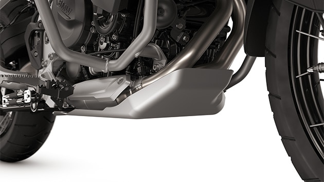 La protección del motor de aluminio de serie de la F 900 GS Adventure de BMW Motorrad