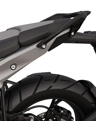 La parte trasera con asiento del acompañante y asideros de la R 1300 GS de BMW Motorrad