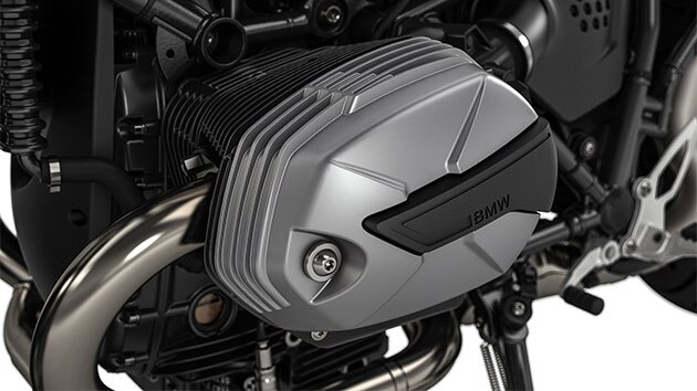 Aquí se ve el motor Boxer de dos cilindros de la R nineT Scrambler.