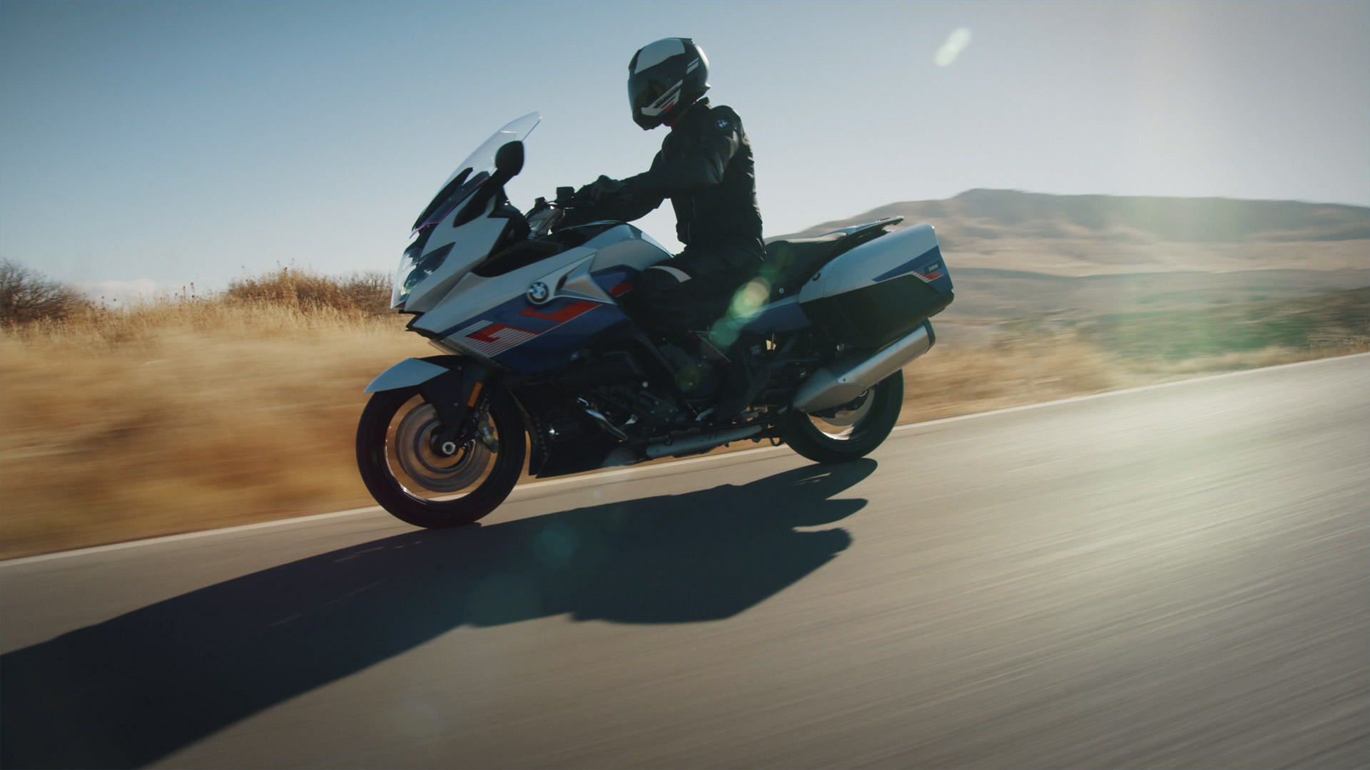 Imagen de conducción de la K 1600 GT.