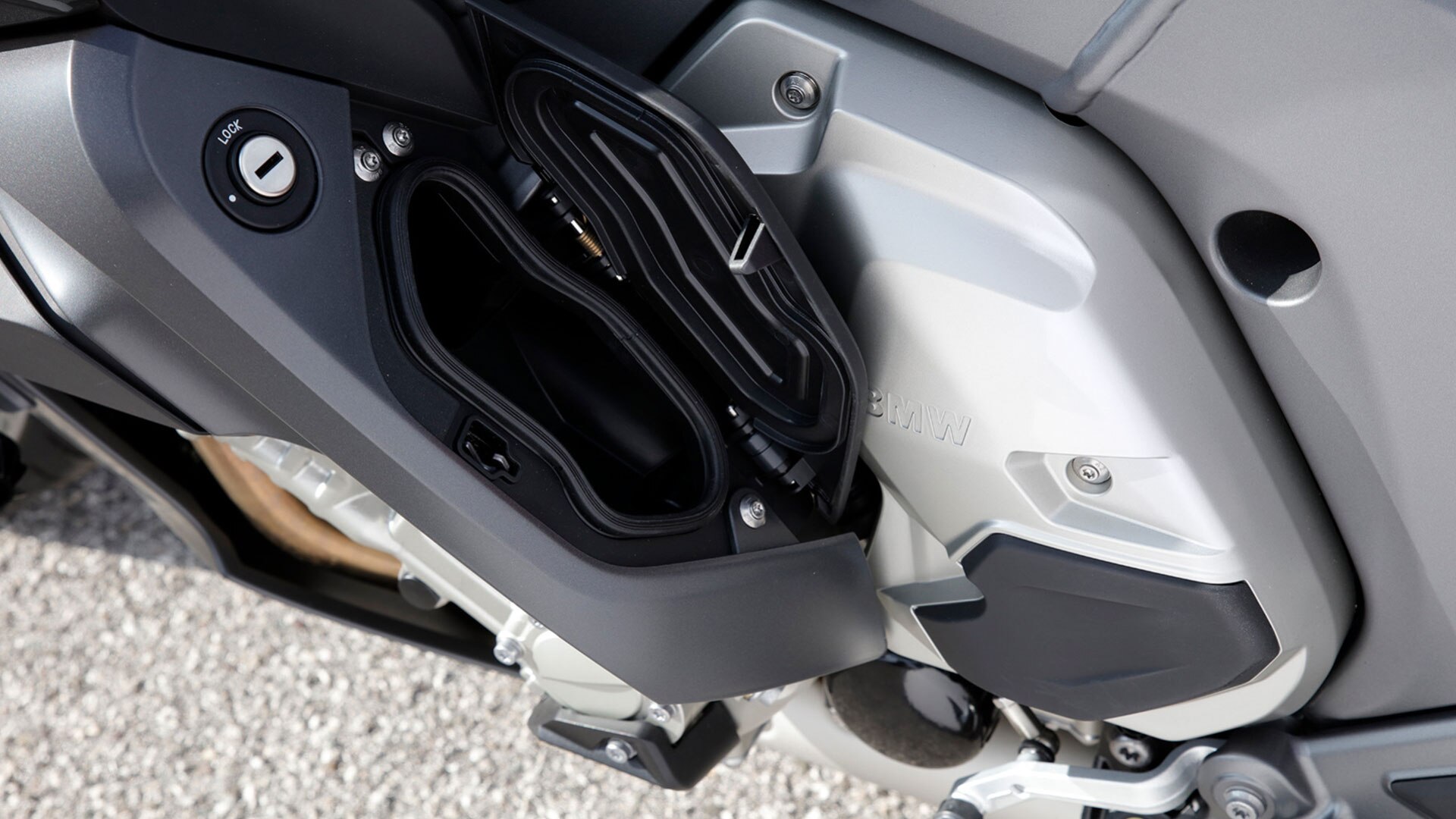 Compartimentos de la K 1600 GT