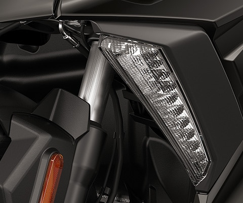 El C 400 X de BMW Motorrad con Headlight Pro opcional